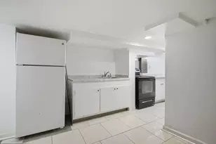 4004 Lawrence St, Brentwood, MD 20722 - Photo 17