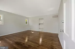 6929 Halleck St, District Heights, MD 20747 - Photo 7