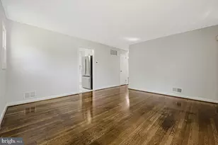6929 Halleck St, District Heights, MD 20747 - Photo 9