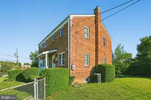 2500 Jameson St, Temple Hills, MD 20748 - Photo 25