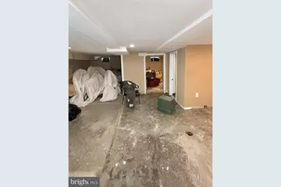 5818 Black Hawk Drive, Oxon Hill, MD 20745 - Photo 5