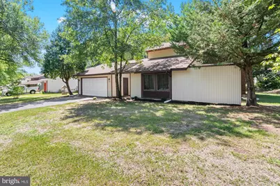 8605 Monmouth Drive, Upper Marlboro, MD 20772 - Photo 5