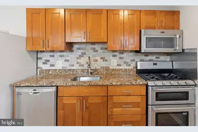 9017 Rhode Island Avenue, College Park, MD 20740 - Photo 7