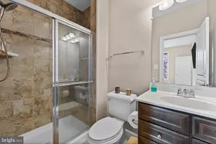 12904 Walkers Ln, Bowie, MD 20721 - Photo 25