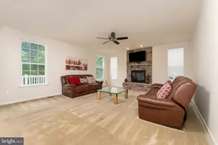 4805 Dorsey Chapel Ln, Bowie, MD 20720 - Photo 15