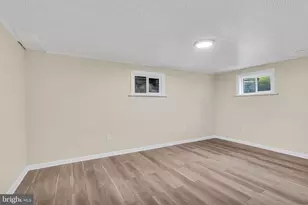 7536 Abbington Dr, Oxon Hill, MD 20745 - Photo 23