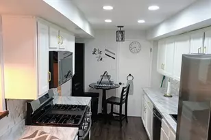 10210 Prince Pl, Upper Marlboro, MD 20774 - Photo 11