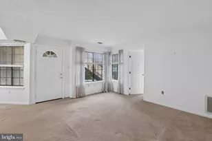 14118 Lauren Ln, Laurel, MD 20707 - Photo 9
