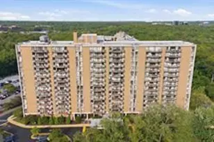 6100 Westchester Park Dr, College Park, MD 20740 - Photo 5