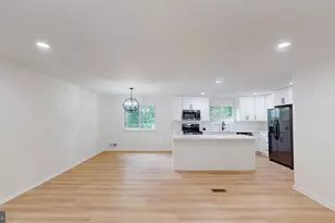 4519 Birchtree Ln, Temple Hills, MD 20748 - Photo 7