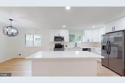 4519 Birchtree Lane, Temple Hills, MD 20748 - Photo 9