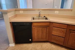 2805 Forest Run Dr, District Heights, MD 20747 - Photo 13