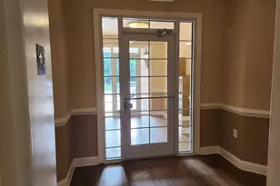 2805 Forest Run Dr, District Heights, MD 20747 - Photo 3