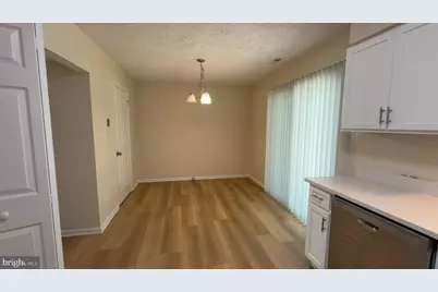 2431 W Rosecroft Village Circle, Oxon Hill, MD 20745 - Photo 5