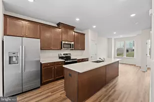 6045 Soho Wy, Hyattsville, MD 20782 - Photo 13