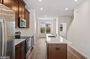 6045 Soho Wy, Hyattsville, MD 20782 - Photo 13