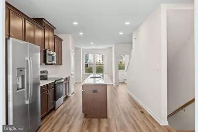 6045 Soho Way, Hyattsville, MD 20782 - Photo 7