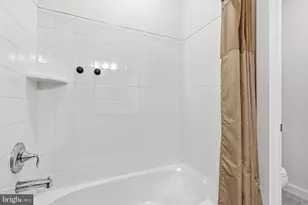 16007 Hyde Pk Pl, Bowie, MD 20716 - Photo 37