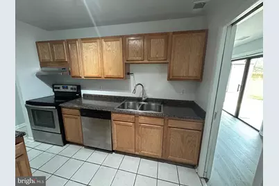 9200 Edwards Way #103, Hyattsville, MD 20783 - Photo 5