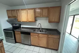 9200 Edwards Way, Hyattsville, MD 20783 - Photo 5