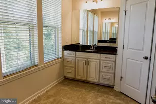 532 Harborview Dr, Oxon Hill, MD 20745 - Photo 17