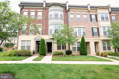 815 Fair Winds Way #291, Oxon Hill, MD 20745 - Photo 1