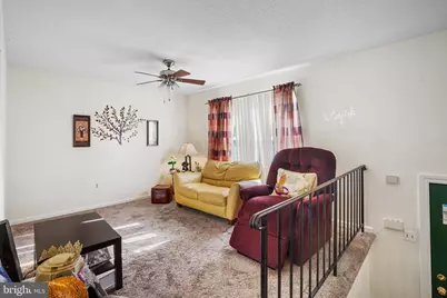 908 Cypresstree Place, Capitol Heights, MD 20743 - Photo 5