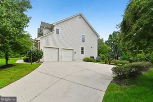4409 Quanders Promise Dr, Bowie, MD 20720 - Photo 31