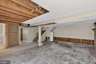 5711 Old Temple Hill Rd, Temple Hills, MD 20748 - Photo 29