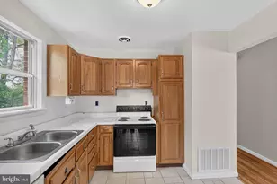 5711 Old Temple Hill Rd, Temple Hills, MD 20748 - Photo 3