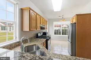 13401 Leesburg Pl, Upper Marlboro, MD 20774 - Photo 9