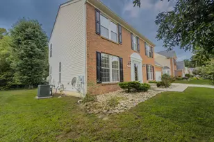 17811 Singh Ct, Accokeek, MD 20607 - Photo 5