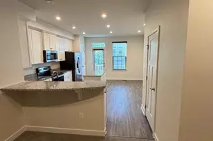 4906 Crest View Dr, Hyattsville, MD 20782 - Photo 7