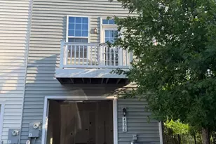 4906 Crest View Dr, Hyattsville, MD 20782 - Photo 3