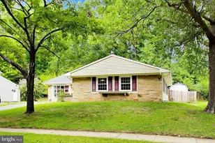 12208 Madeley Ln, Bowie, MD 20715 - Photo 3
