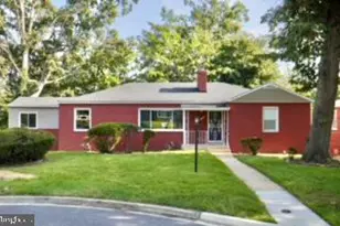 3502 Summit Dr, Temple Hills, MD 20748 - Photo 1