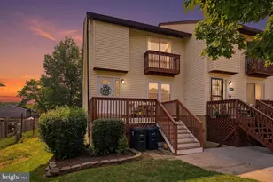 11431 Laurelwalk Dr, Laurel, MD 20708 - Photo 1
