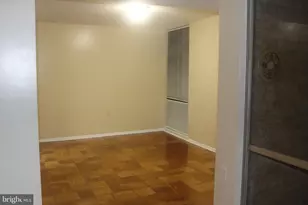 8657 Greenbelt Rd, Greenbelt, MD 20770 - Photo 7