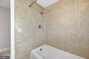 809 Eastern Ave, Fairmount Heights, MD 20743 - Photo 19