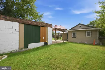 809 Eastern Avenue, Fairmount Heights, MD 20743 - Photo 23