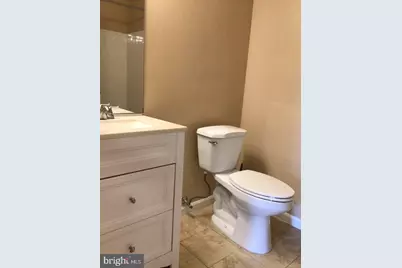 8941 Town Center Cir #2-103, Largo, MD 20774 - Photo 17