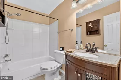 8805 Rosanne Court, Clinton, MD 20735 - Photo 15