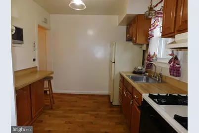 4929 Hollywood Road, College Park, MD 20740 - Photo 9