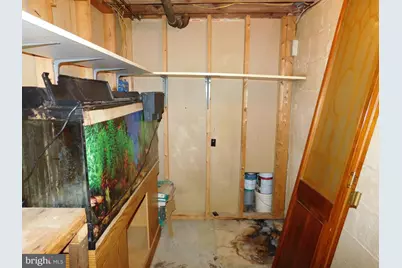 4929 Hollywood Road, College Park, MD 20740 - Photo 15