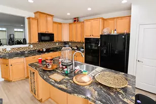 610 Chance Place, Capitol Heights, MD 20743 - Photo 9