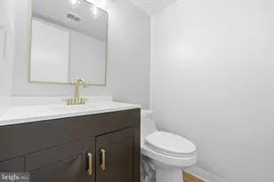 12403 Persimmon Rd, Upper Marlboro, MD 20772 - Photo 9