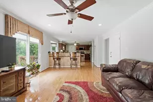 5411 Tinkers Creek Pl, Clinton, MD 20735 - Photo 11
