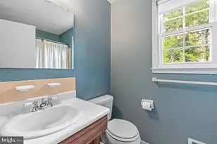 8402 Margo Rd, Lanham, MD 20706 - Photo 21