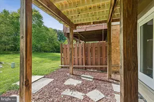 15644 Millbrook Ln, Laurel, MD 20707 - Photo 49