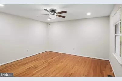 11201 Cedar Lane, Beltsville, MD 20705 - Photo 15